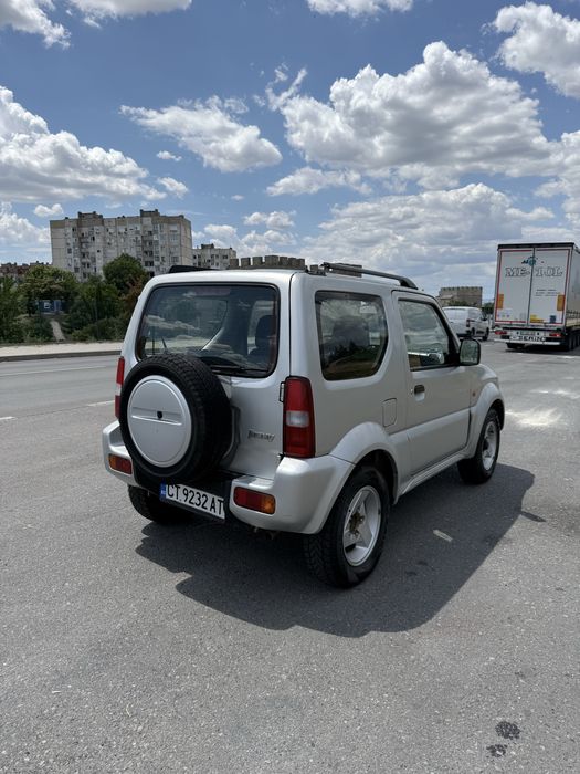джип Suzuki Jimny
