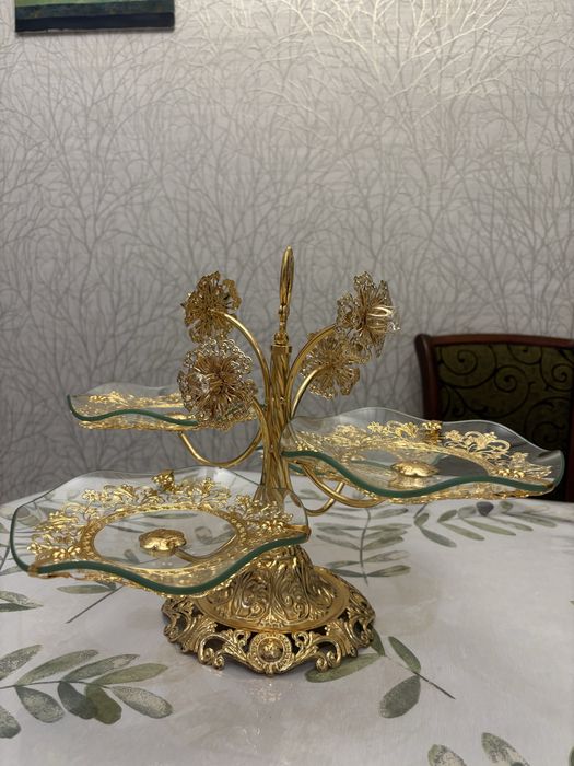 Продам конфетницу