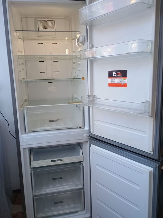 Vând combina frigorifica