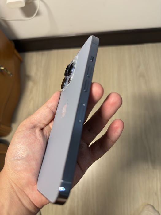Iphone 13 pro в отличном состоянии