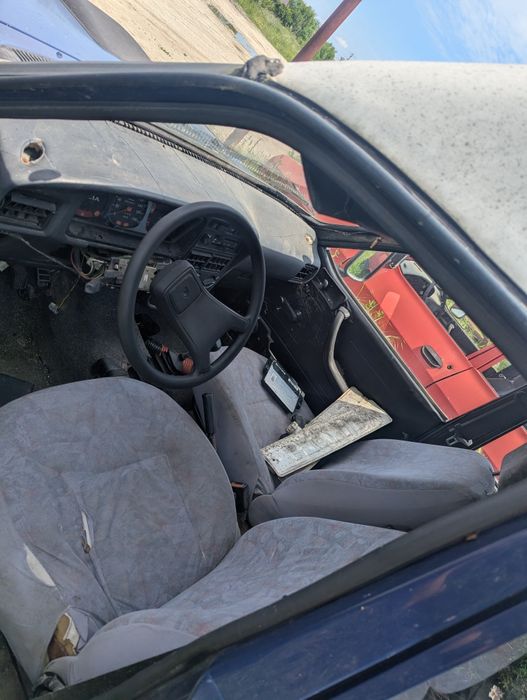 Dezmembrez Dacia Pick up