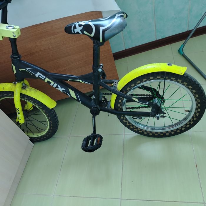 Продам велосипед детский 4-6 лет