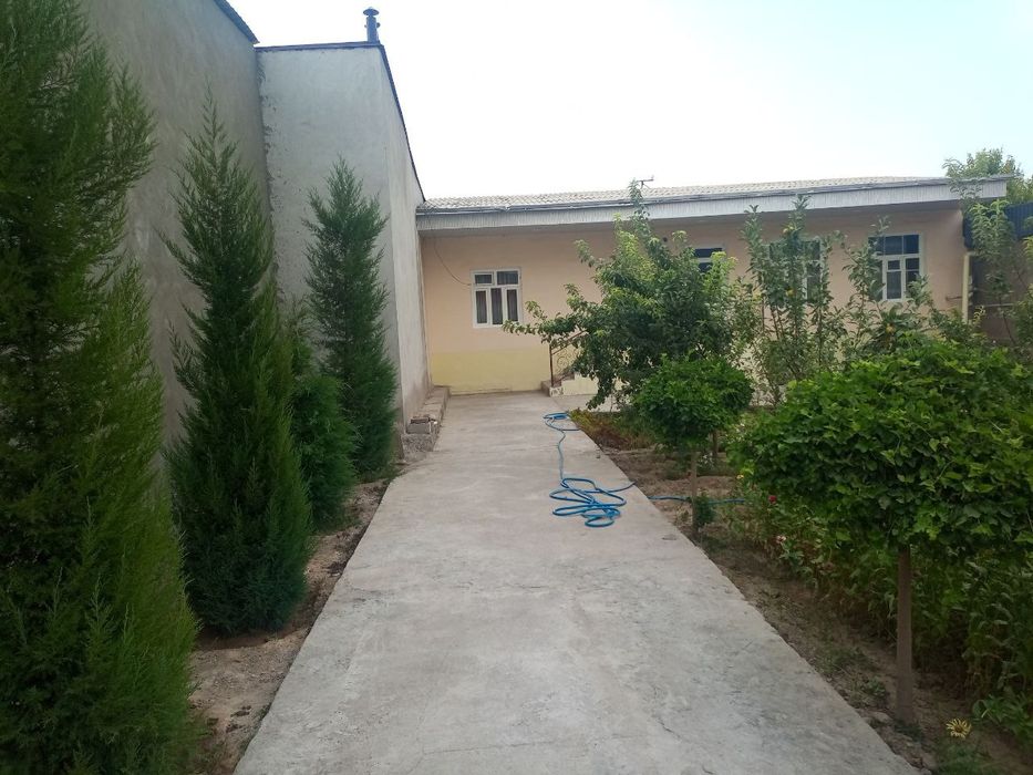 Сйргли район уй сотилади ховли зор жойда жойлашган шошлилила опколишга