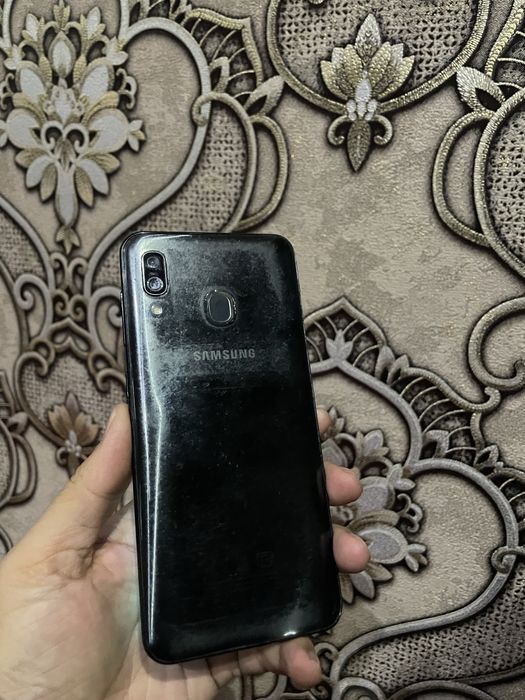 Samsung galaxy A30
