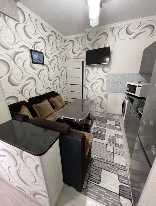 Продаю квартиру Яшнабадский р-он Авиасозлар-1.  1-ком 7-этаж 9-этажном