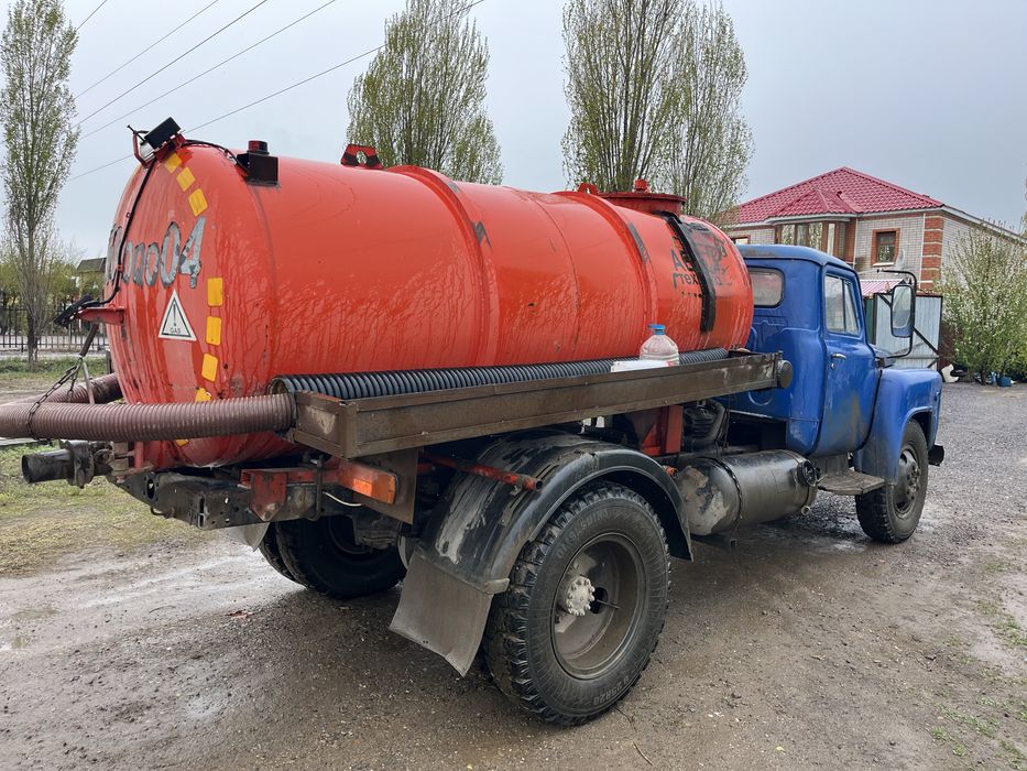 Продам ассенизатор хорошом состаяние