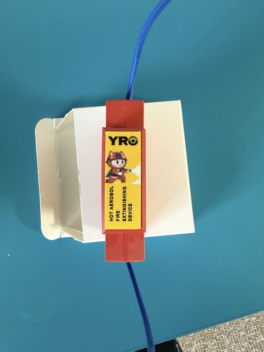 Siguranta stins incendiu cu aerosoli.