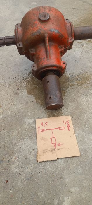 reductor tocator raport 1 la 1,5 cu ax cardanic utilaj agricol