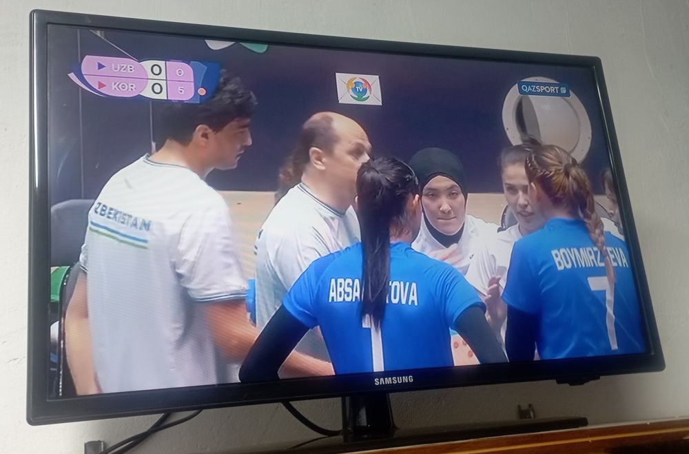 Телевизор Самсунг 82см.