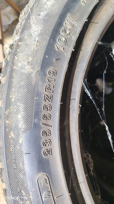 Балон 235,55,R19 комплект айби ёк холати зор