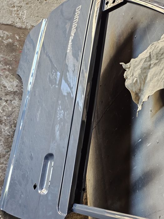 Damas eshik chap radnoy 2024