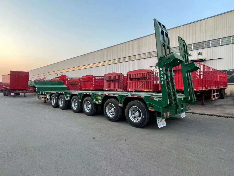 Специальный прицеп для перевозки экскаваторов