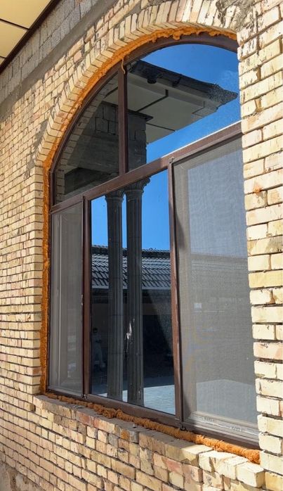 Пластик Терезе Есік Витраж