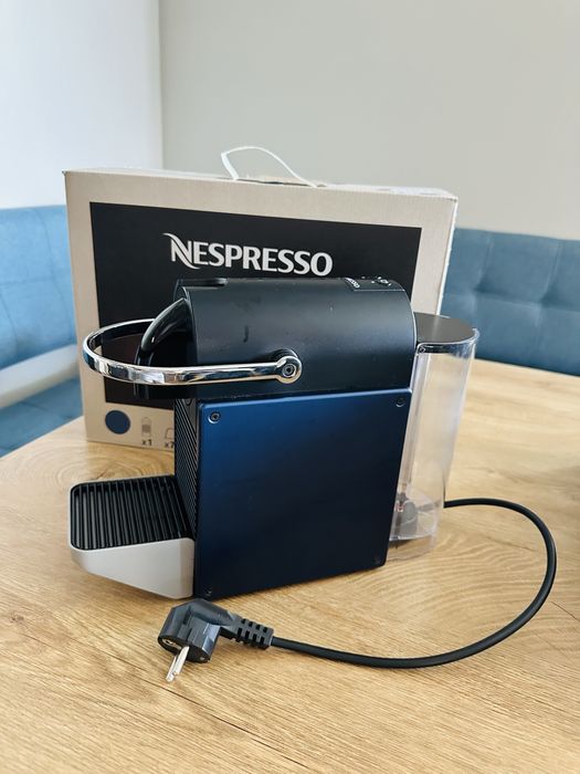 Ксфемашина Nespresso Pixie