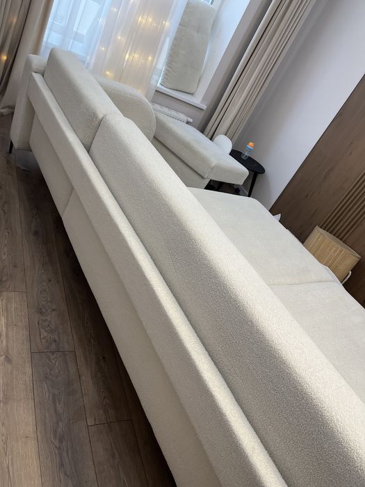 Трендовый диван букле/тедди