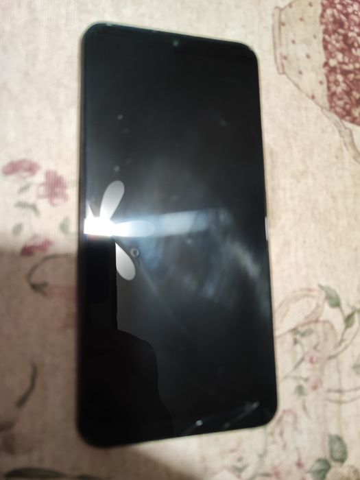 Продажа телефон vivo 1902