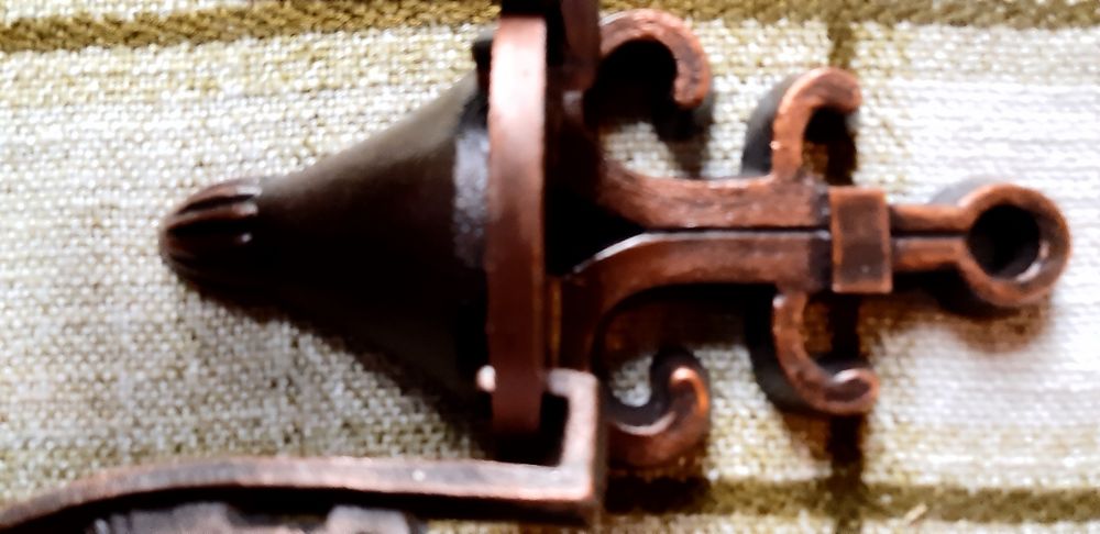 Стенен   свещник