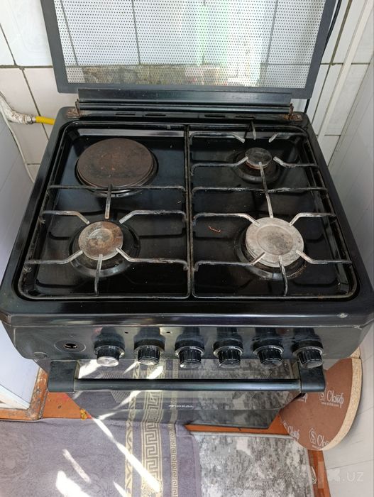 Ideal gaz plitasi sotiladi