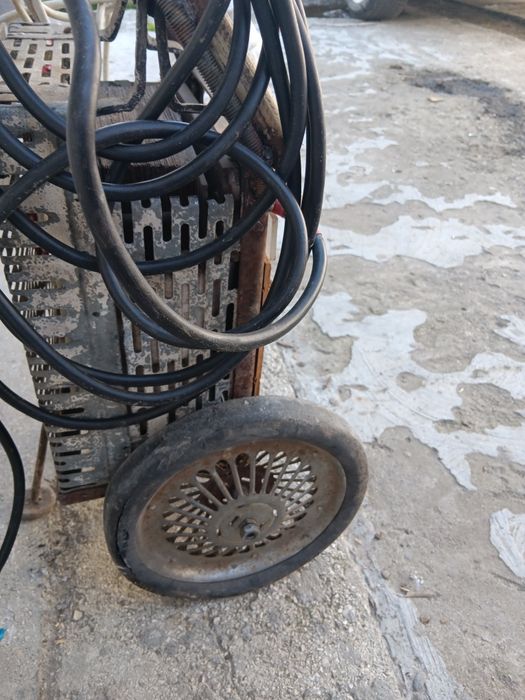 Aparat de sudură din timpul comunismului