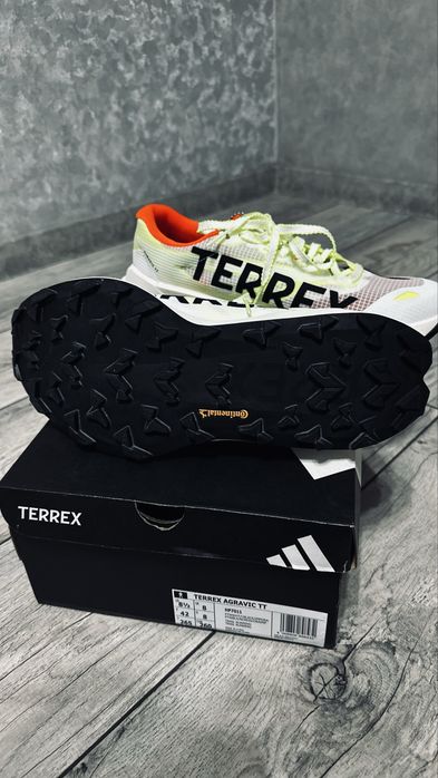 Кроссовки Adidas Agravic TT