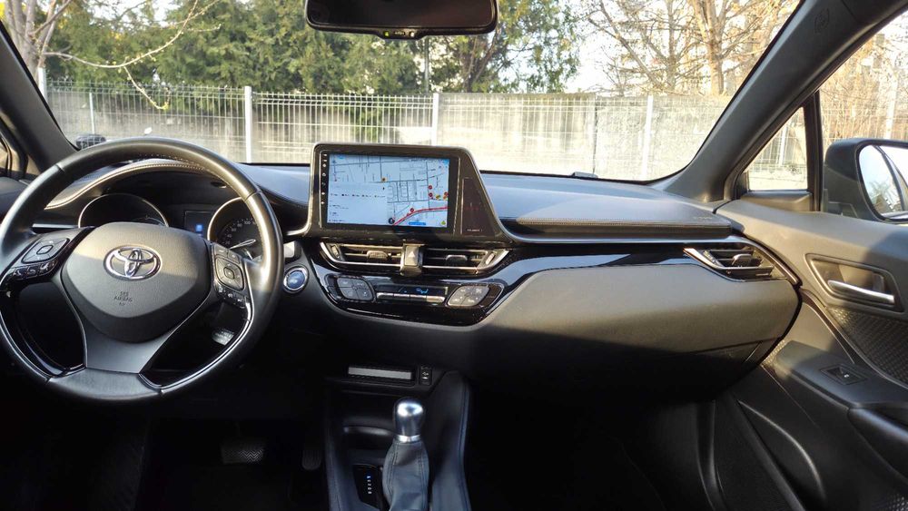 TOYOTA C-HR 2019 1.8 Hybrid