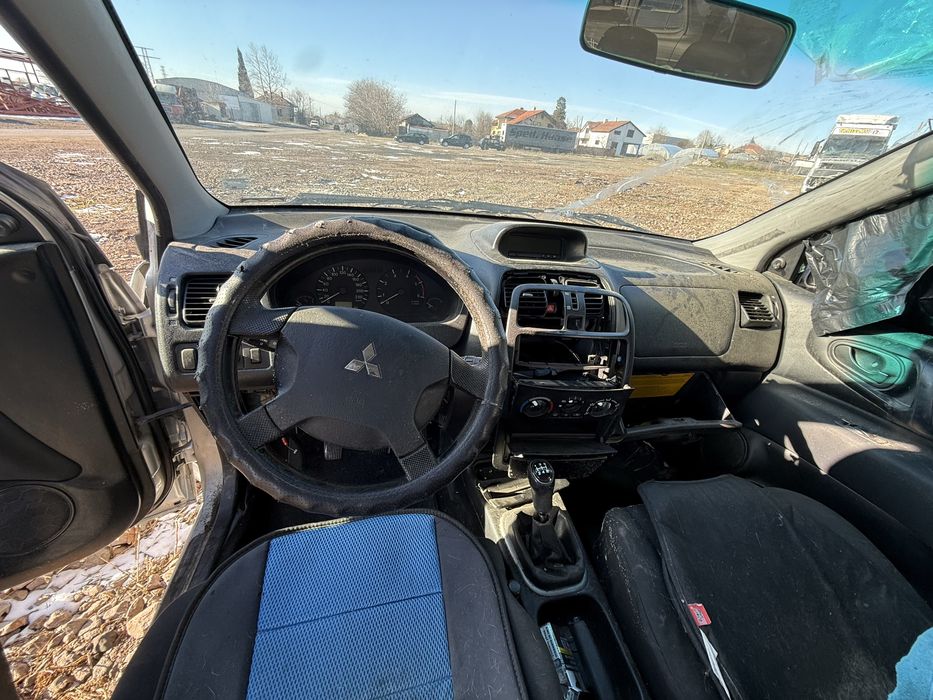 Мицубиши спейс стар 1.9 102 кс 2003г на части