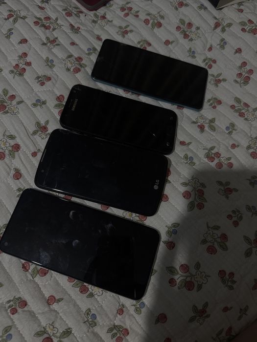 Продам много телефонов и планшет Samsung.