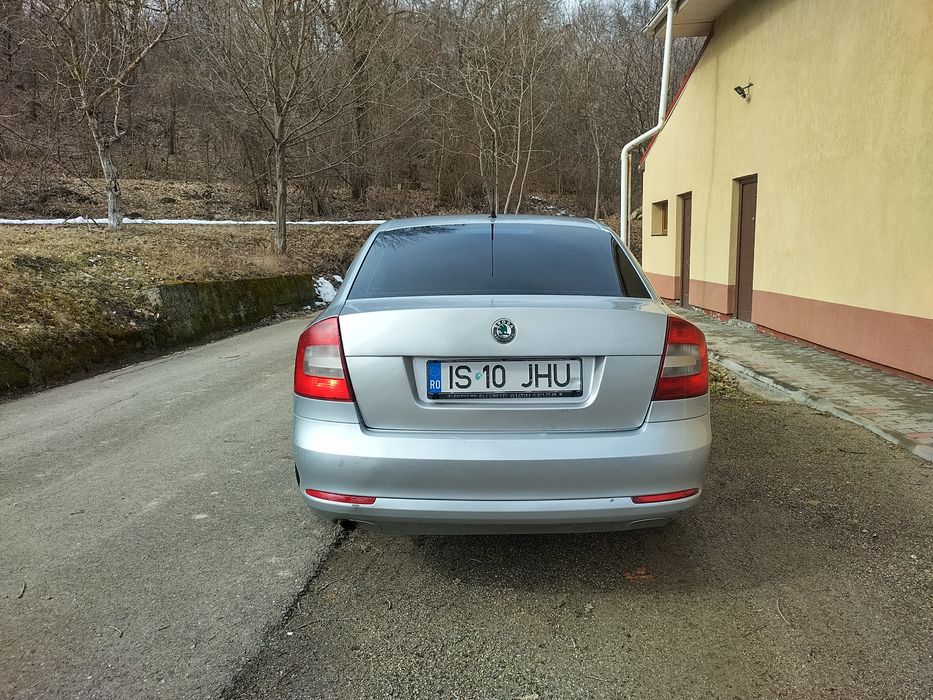 Vând Skoda Octavia Sedan 2 facelift 1.6 diesel economic