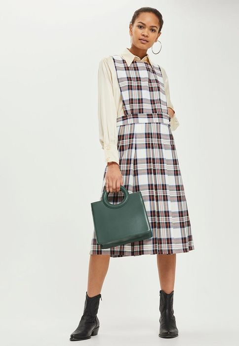 Сарафан в клетку на лето