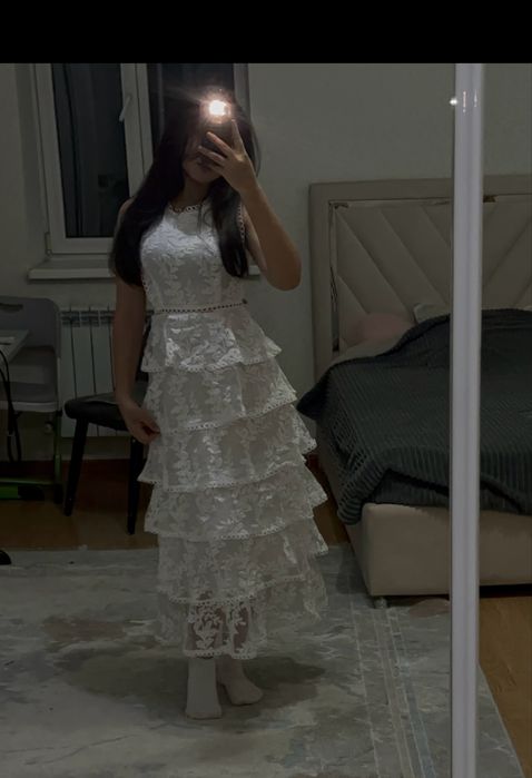 Белое длинное платье