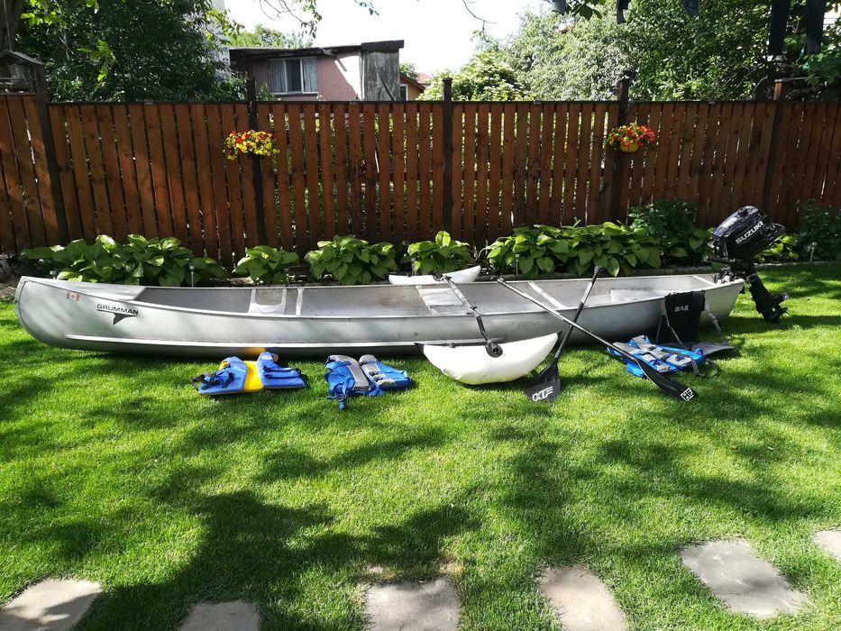 16 feet Grumman Squareback Aluminum Canoe