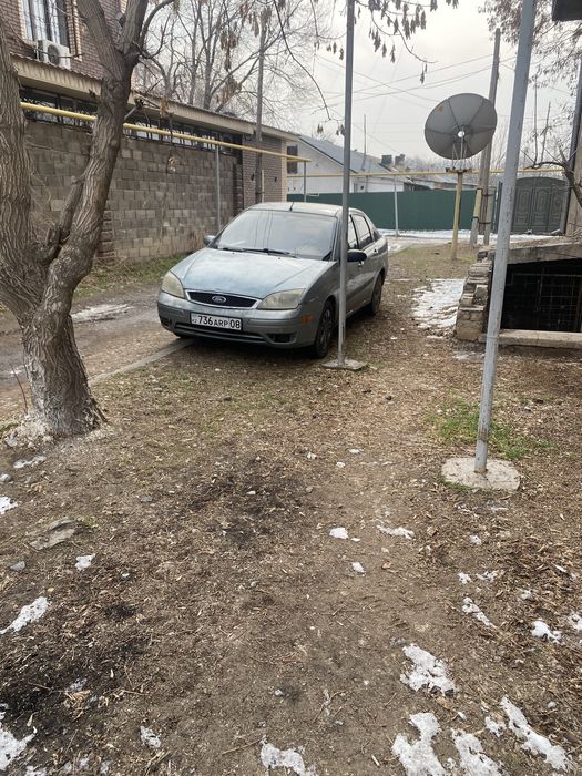 Ford фокус 2005 года