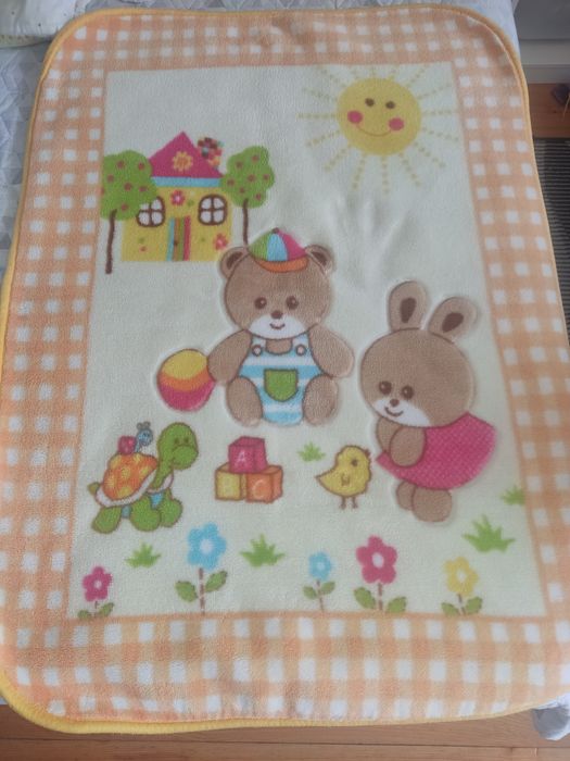 Топли детски одеала