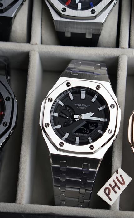 Часы Casio G-SHOK
