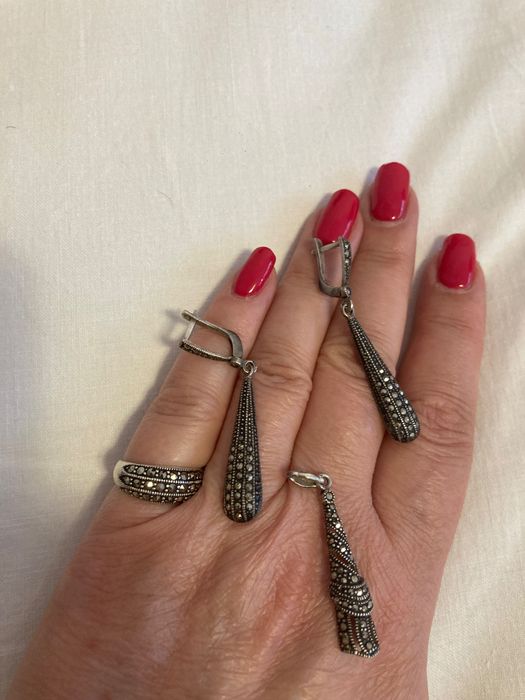 сребрен комплект с марказити