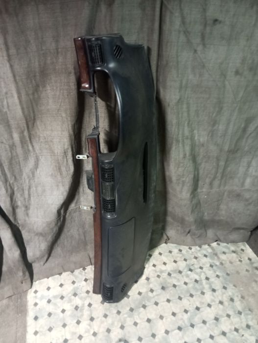 Продам Ауди А4 на запчасти