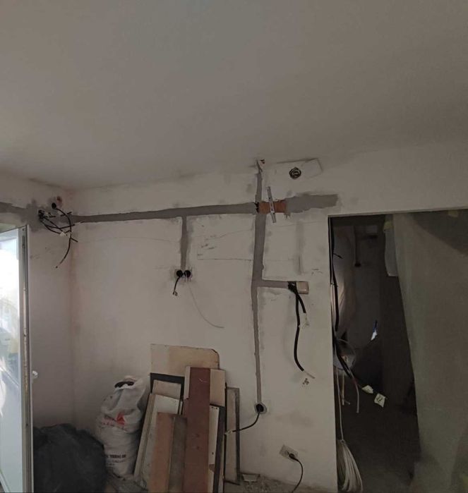 Electrician autorizat Instalații electrice tablouri prize