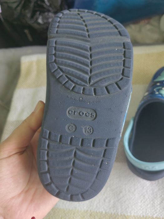 Продавам детски оригинален crocs