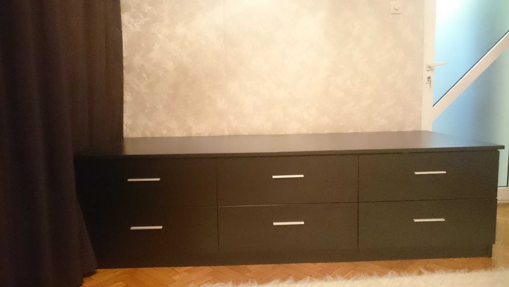 Трикрилен комод с 6 бр. чекмеджета