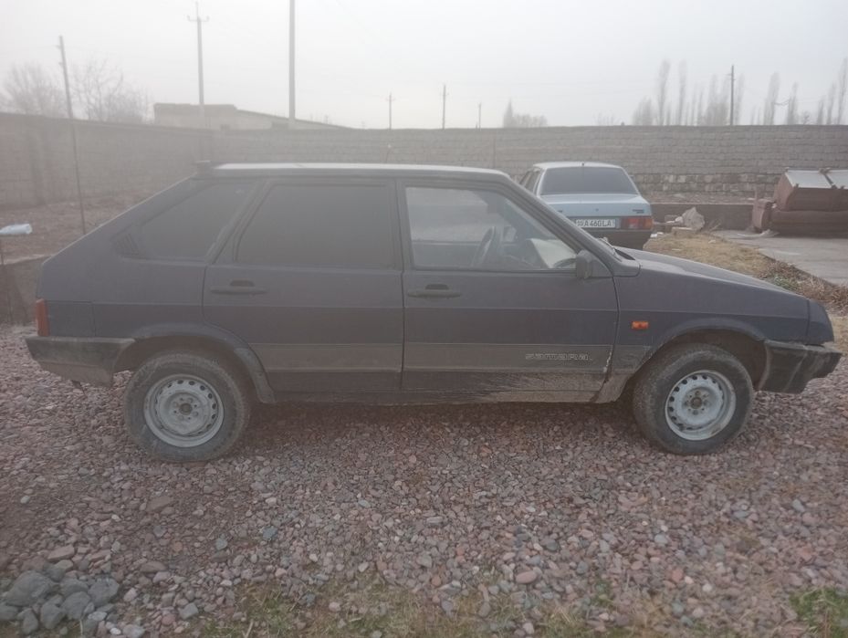 Ваз 2109 машина.