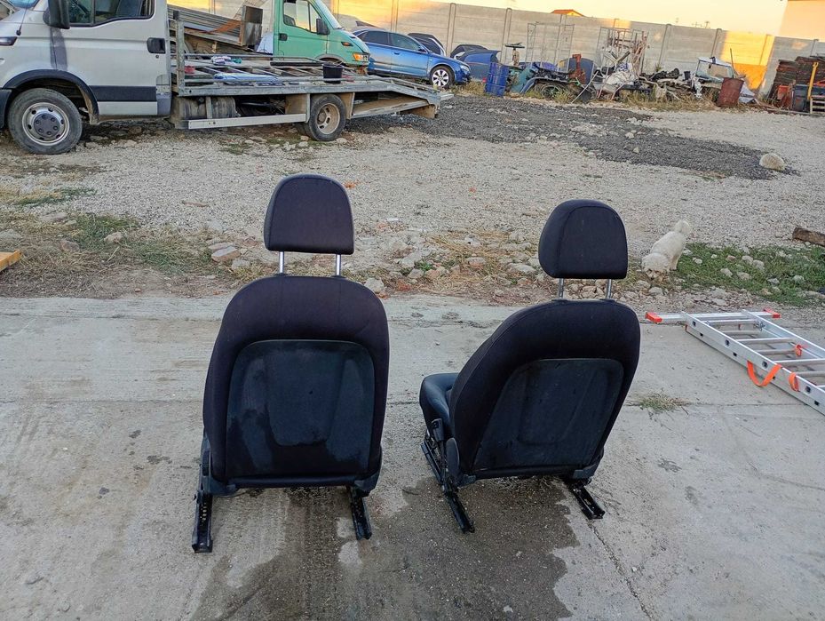 Scaune fata audi A4 b8 500 ron