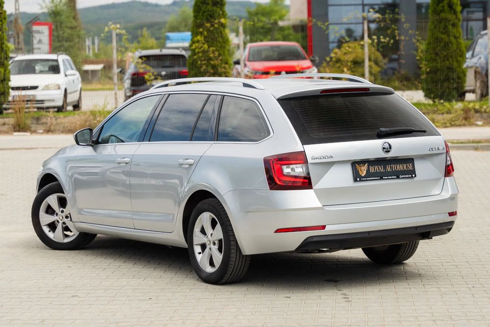 Skoda Octavia 1.6 diesel, cutie viteze automata, Garantie, Front assist