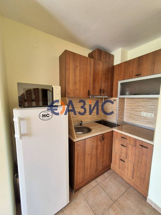 Продава се Тристаен апартамент в к.к. Слънчев бряг - 92 кв.м за 875 €/кв.м - Снимка #4