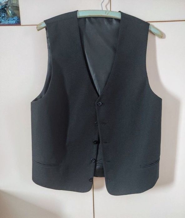 Sacou si vesta barbati marime 46