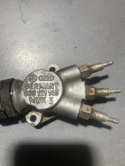 Preincalzitor apa 038121145 Volkswagen VW Passat 2000