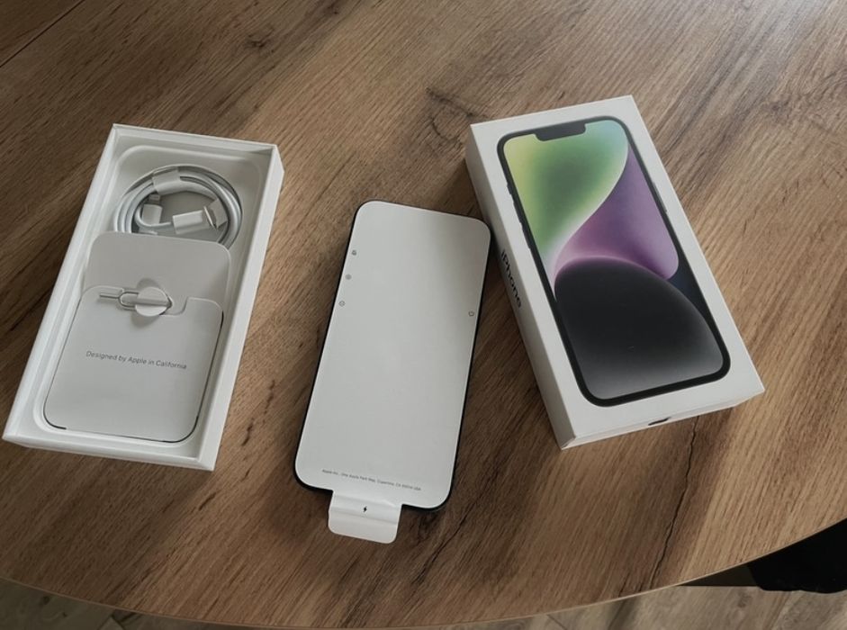 IPhone 14 nou la cutie, baterie 100%