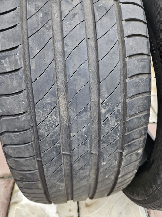 Vand 2 anvelope Michelin Primacy 4 de vara 245/45/18