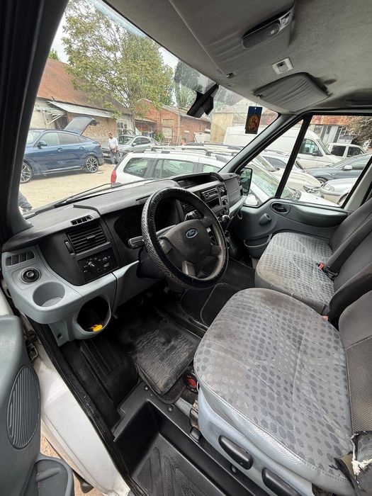 Ford Transit 2.4 Autoutilitara 2008