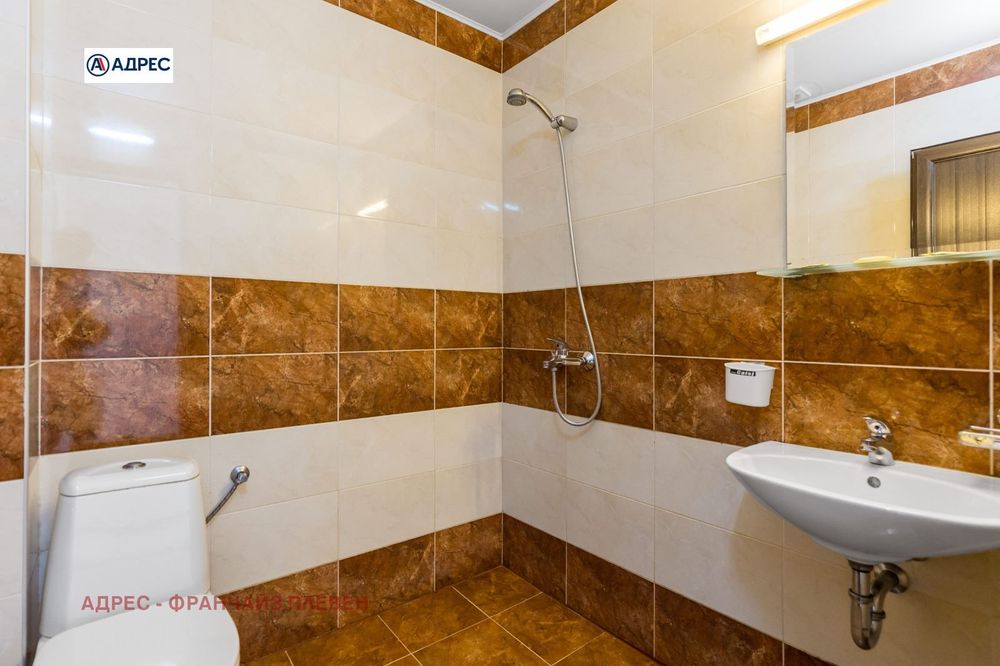 Продава се Къща в с. Орешак, Област Ловеч - 166 кв.м за 1173 €/кв.м - Снимка #7