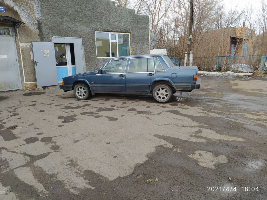 Продам вольво 740